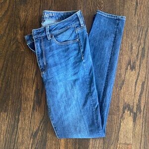 American Eagle Hi-Rise Jegging